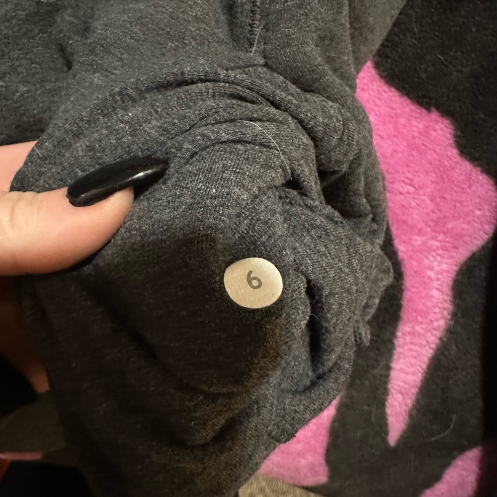 Lululemon Stress Less Pullover. - Picture 3 of 3